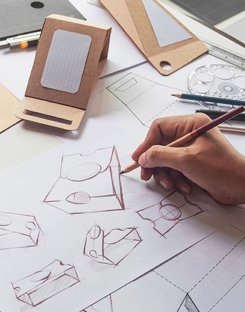 Drawing a paper packaging draft